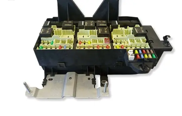 Jaguar XE Fuse module GX7314C445AA