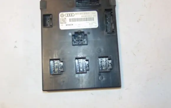 Audi A5 8T 8F Comfort/convenience module 8K0907279C