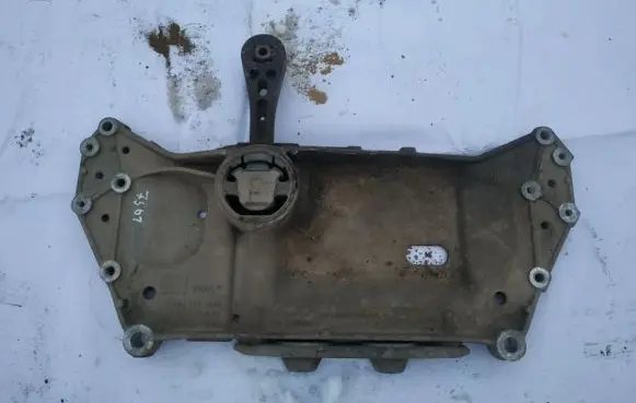 Skoda Octavia Mk2 (1Z) Front subframe 1k0199369c