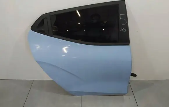 Hyundai Veloster II Front door 