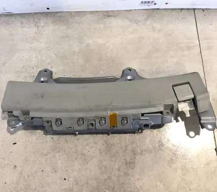 Knee airbag