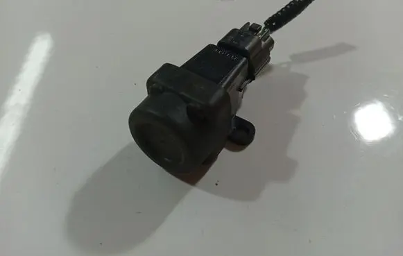 Honda CR-V Fuel cut-off switch W01100030