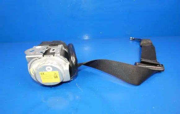 Mercedes-Benz GLC X253 C253 Rear seatbelt 34206882A