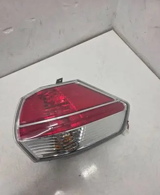 Nissan X-Trail T32 Rear/tail lights 