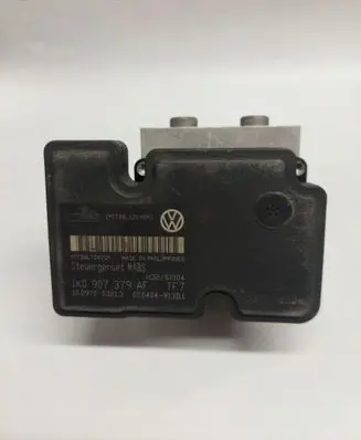 Skoda Octavia Mk2 (1Z) ABS Pump 1K0907379AF