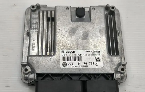 BMW 3 F30 F35 F31 Engine control unit/module ECU 0281035188