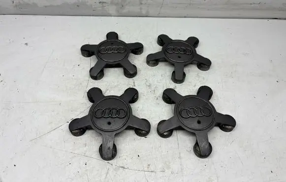 Audi A4 S4 B7 8E 8H Wheel nut cap/cover 