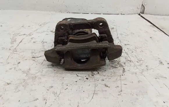Volvo XC60 Rear brake caliper