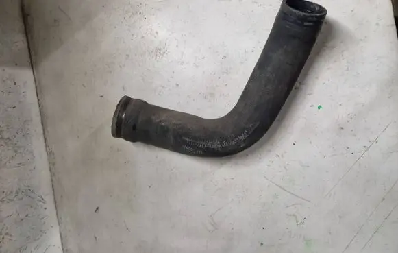 Mercedes-Benz Vito Viano W639 Intercooler hose/pipe