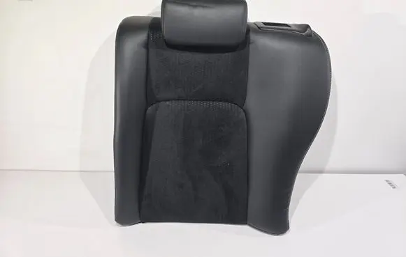 Rear seat