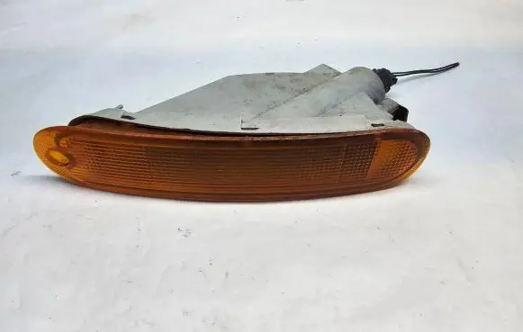 Chrysler Sebring (FJ - JX) Front indicator light 0454366