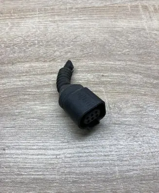 Volkswagen Caddy Plug wire 1J0973713