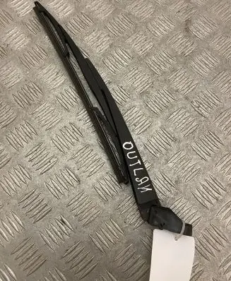 Mitsubishi Outlander Rear wiper blade arm 91499502