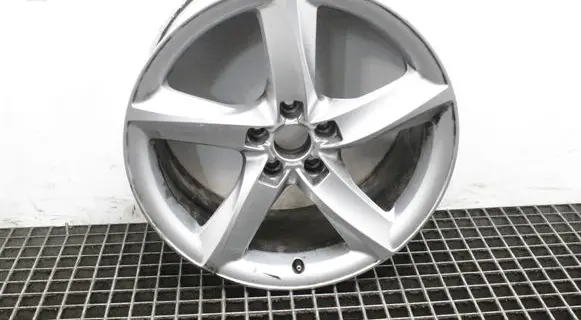 Audi A8 S8 D3 4E R19 alloy rim 4E0601025BA