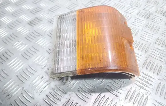 Ford E100 Front indicator light 0410560 6234