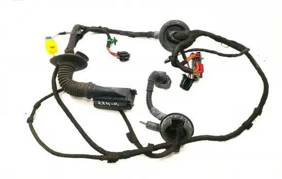 Audi A5 8T 8F Front door wiring loom 8K0972702