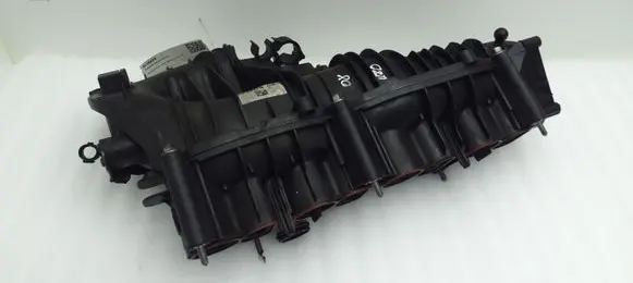 BMW 1 E81 E87 Intake manifold 7810742 7810741