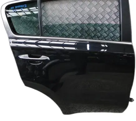 KIA Sportage Front door 