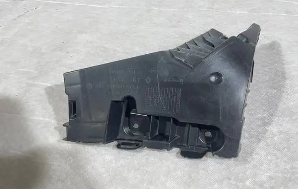 Renault Clio III Rear bumper mounting bracket 8200290041 1859440016D 1859440016