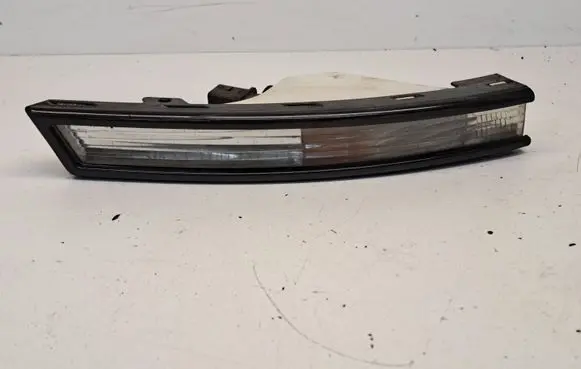 Volkswagen PASSAT B6 Front indicator light 3C0807718A