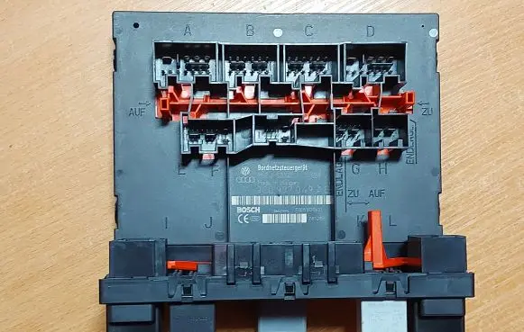 Volkswagen PASSAT B6 Comfort/convenience module 3C0937049AE