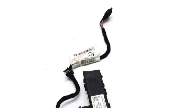 Ford Transit Aerial antenna amplifier GD9T15K619BB