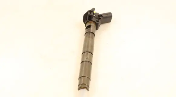 Audi A6 S6 C5 4B Fuel injector 0445115039