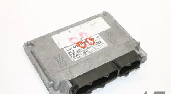 Volkswagen Polo Engine control unit/module 03D906023B