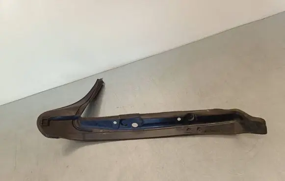 Audi A4 S4 B8 8K Fender end trim 8K0821111A