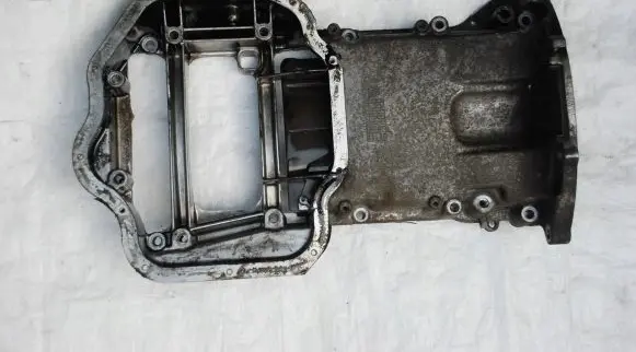 Nissan Primera Oil sump