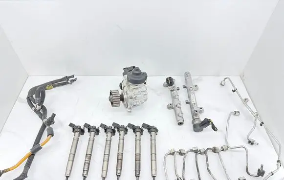 Audi A4 S4 B8 8K Fuel injection system set 059130755BK 0445010646 059130277AP