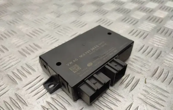 Volkswagen Transporter - Caravelle T5 Tow bar trailer control unit/module 1K0907383G