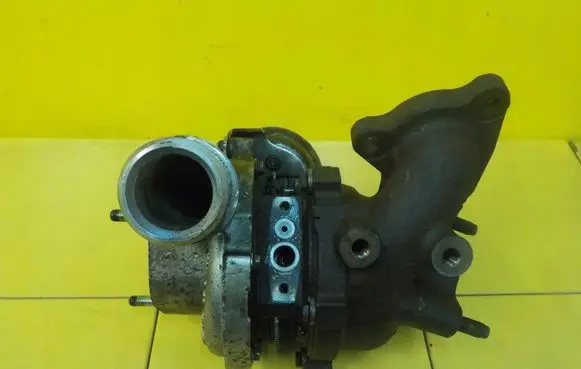 Honda CR-V Turbo 18900RFWG011M2