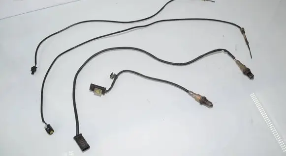 BMW X1 F48 F49 Lambda probe sensor 8572800 13628572800 8587494