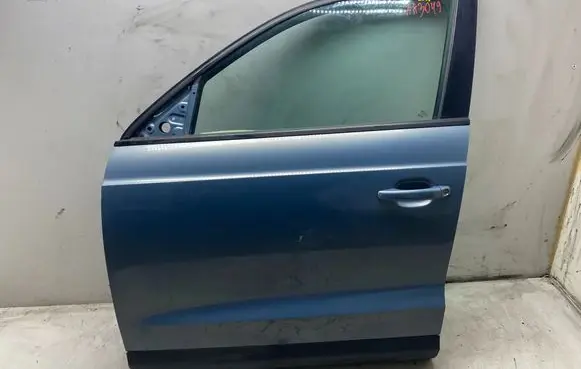 Audi Q3 8U Front door 123456