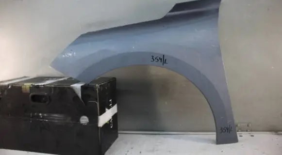 Ford Focus Fender mounting bracket