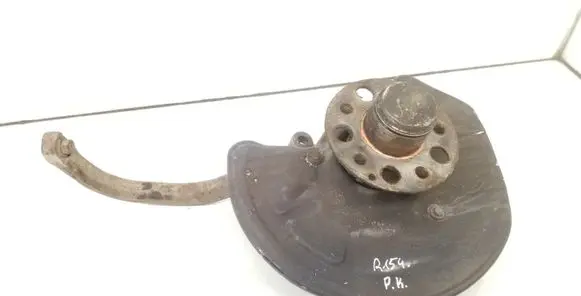 Mercedes-Benz E W211 Front wheel hub spindle knuckle