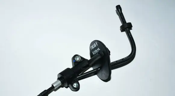 Clutch slave cylinder