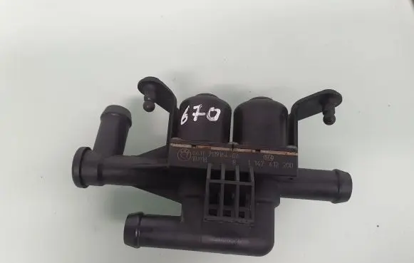 BMW 5 F10 F11 Coolant heater control valve 9119164 64539119164 64219310349
