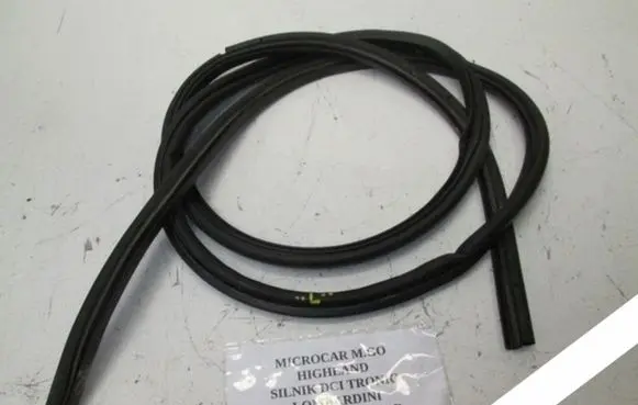 Microcar M.GO Sliding door rubber seal 