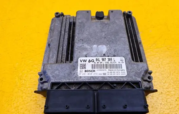 Audi A4 S4 B9 Engine control unit/module 04L907309L 0281030258