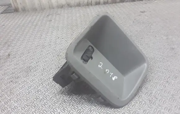 Renault Trafic II (X83) Headlight level height control switch 8200022569