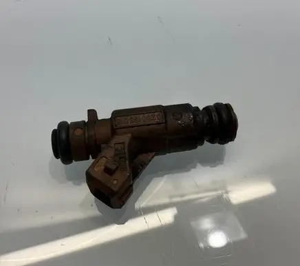 Fuel injector
