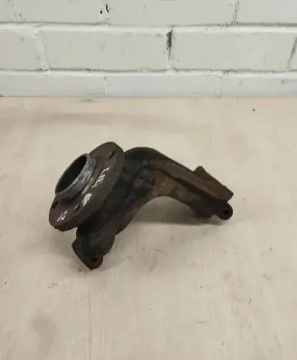 Peugeot 207 Front wheel hub spindle knuckle