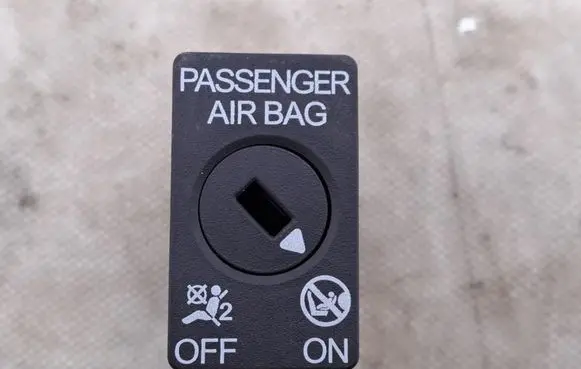 Seat Ibiza V (KJ) Passenger airbag on/off switch 5Q0919237