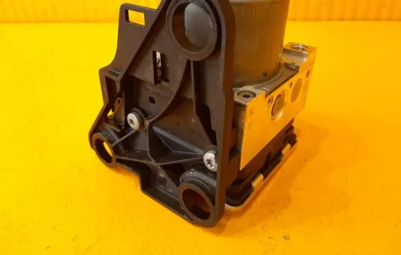 Volkswagen T-Roc ABS Pump 5Q0614517ES