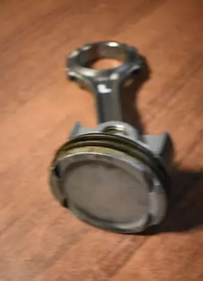 Mercedes-Benz E W213 Piston 