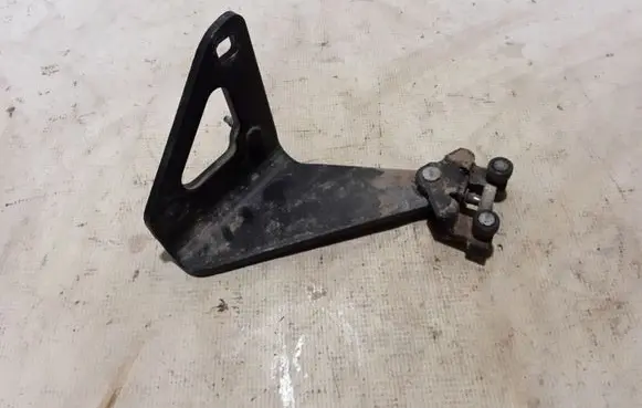 Renault Trafic III (X82) Sliding door lower roller guide/hinge 745978999R