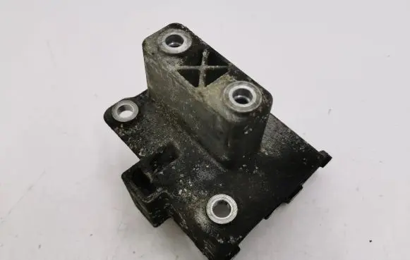 Bentley Flying Spur Power steering pump mounting bracket 07D145879L