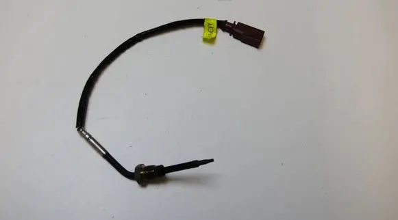 Audi Q7 4M Oil temperature sensor 4M0906088A